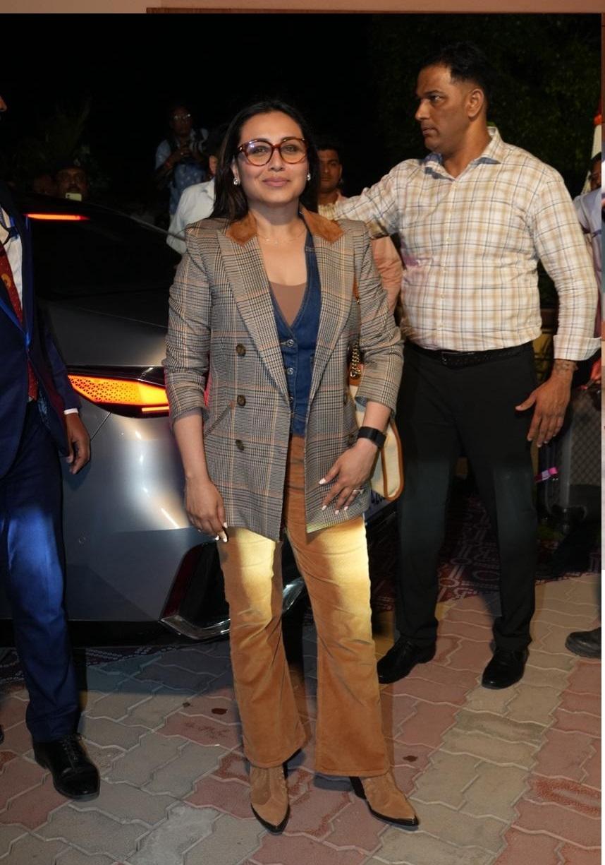 अनंत अंबानी की शादी से पहले के फंक्शन के लिए रानी मुखर्जी भी जामनगर पहुंची. वो ब्राउन जैकेट में काफी सुंदर लग रही थीं.