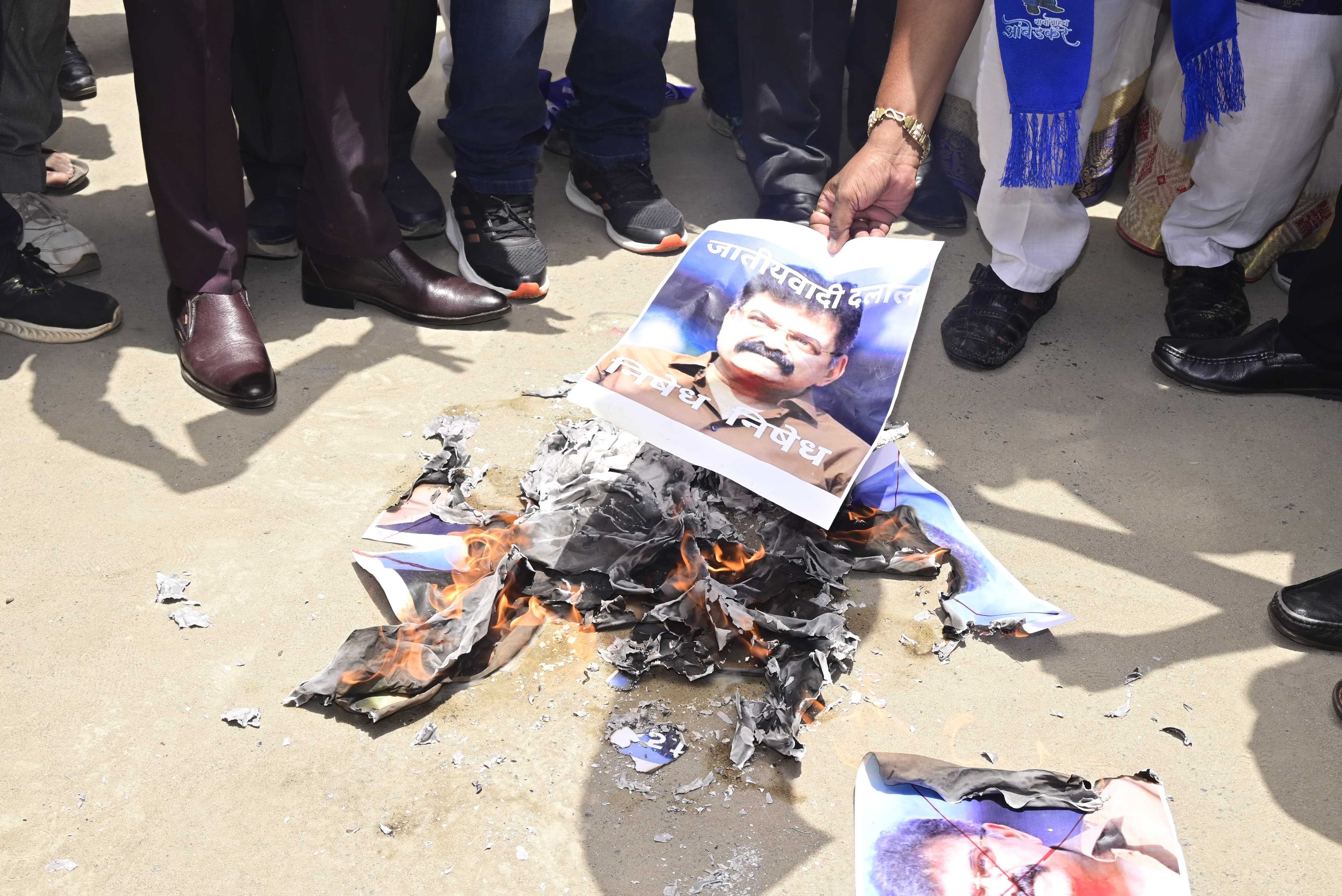 इस आंदोलन में आरआईपीए के राष्ट्रीय महासचिव अविनाश महातेकर, राज्य महासचिव गौतम सोनावणे, मुंबई क्षेत्र के अध्यक्ष सिद्धार्थ कसारे, महिला गठबंधन मुंबई अध्यक्ष उषाताई रामलू शामिल थे. जिला अध्यक्ष संजय डोलसे, रमेश गायकवाड़, संजय पवार, साधु कटके, हरिहर यादव, सोना कांबले, रवि गायकवाड़ समेत कई गणमान्य लोग उपस्थित थे.