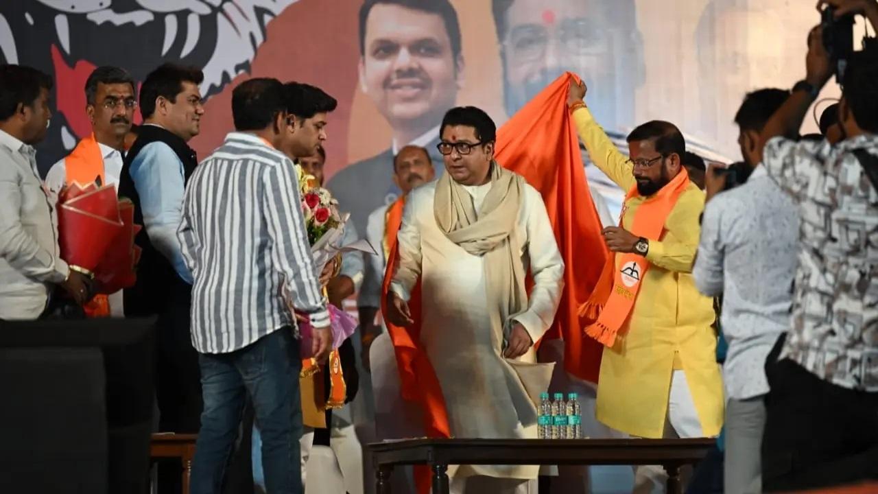 सीएम शिंदे के नेतृत्व वाली शिवसेना ने ठाणे के पूर्व मेयर नरेश म्हस्के को ठाणे लोकसभा सीट से अपना उम्मीदवार बनाया है.