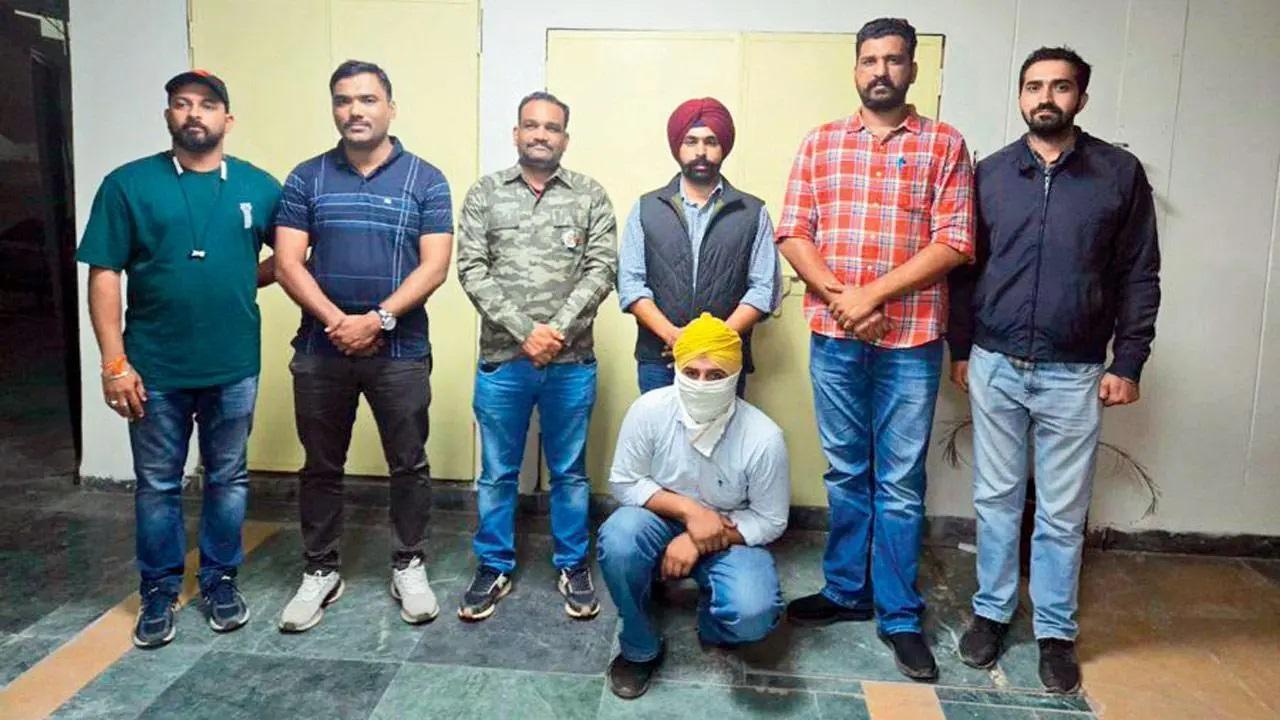 आकाशसिंह गिल मुंबई क्राइम ब्रांच और पंजाब एजीटीएफ की हिरासत में