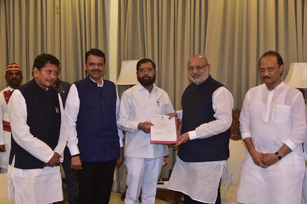 लेकिन, मुख्यमंत्री पद को लेकर गठबंधन के भीतर आपसी खींचतान और दावेदारी की प्रक्रिया अब और अधिक दिलचस्प बन गई है. 