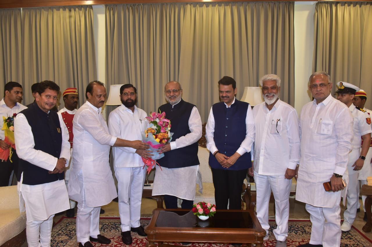 जिसके बाद सरकार गठन को लेकर चर्चाएं तेज हो गई थीं. 