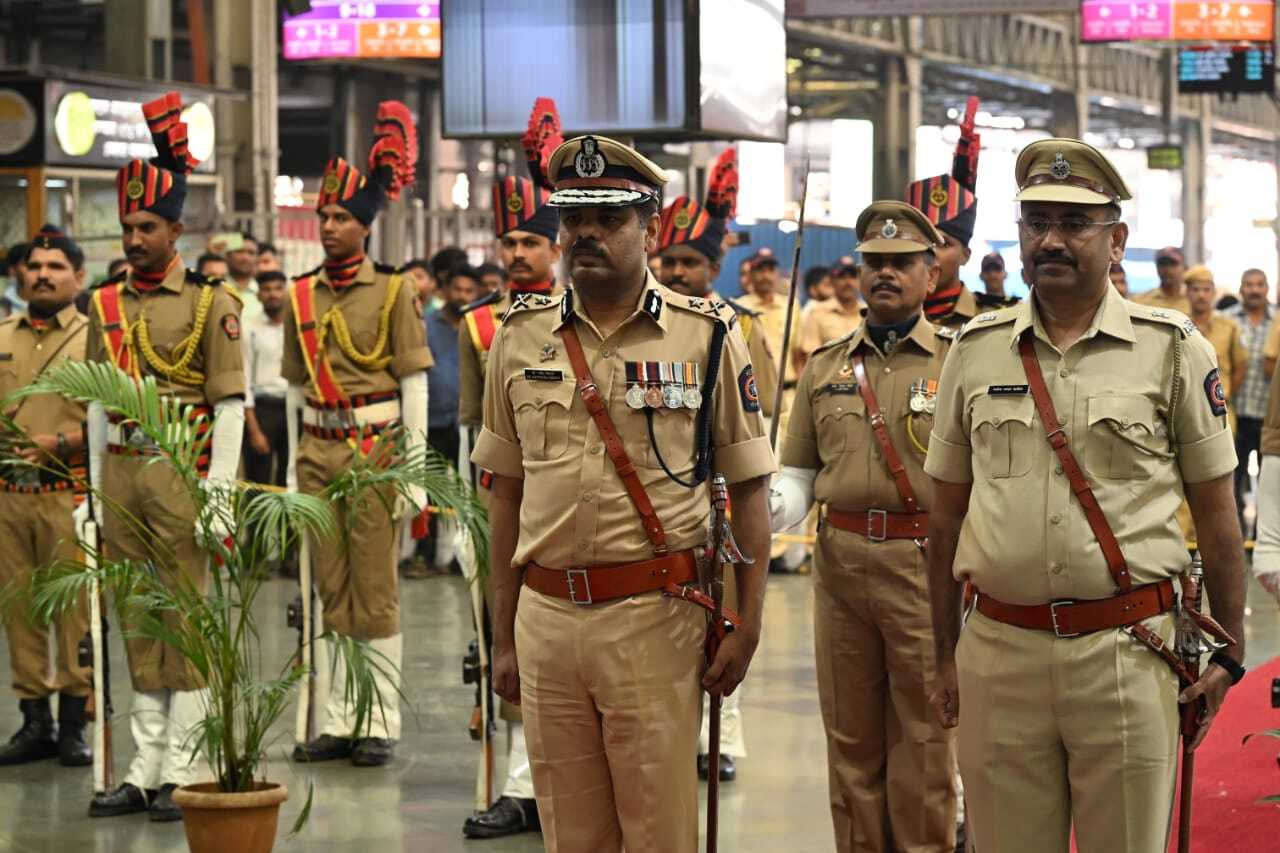आतंकवादी हमले के इस काले दिन ने भारतीय समाज को न केवल शोक और पीड़ा दी, बल्कि सुरक्षा और आतंकवाद के प्रति हमारी चेतना को भी जागरूक किया. 