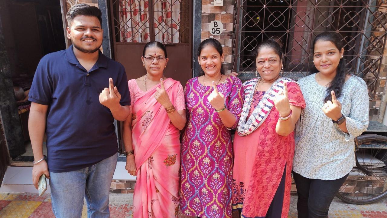 कर्जत में मतदान का प्रतिशत 74.29% रहा. यह आंकड़ा अच्छा माना जा सकता है. 