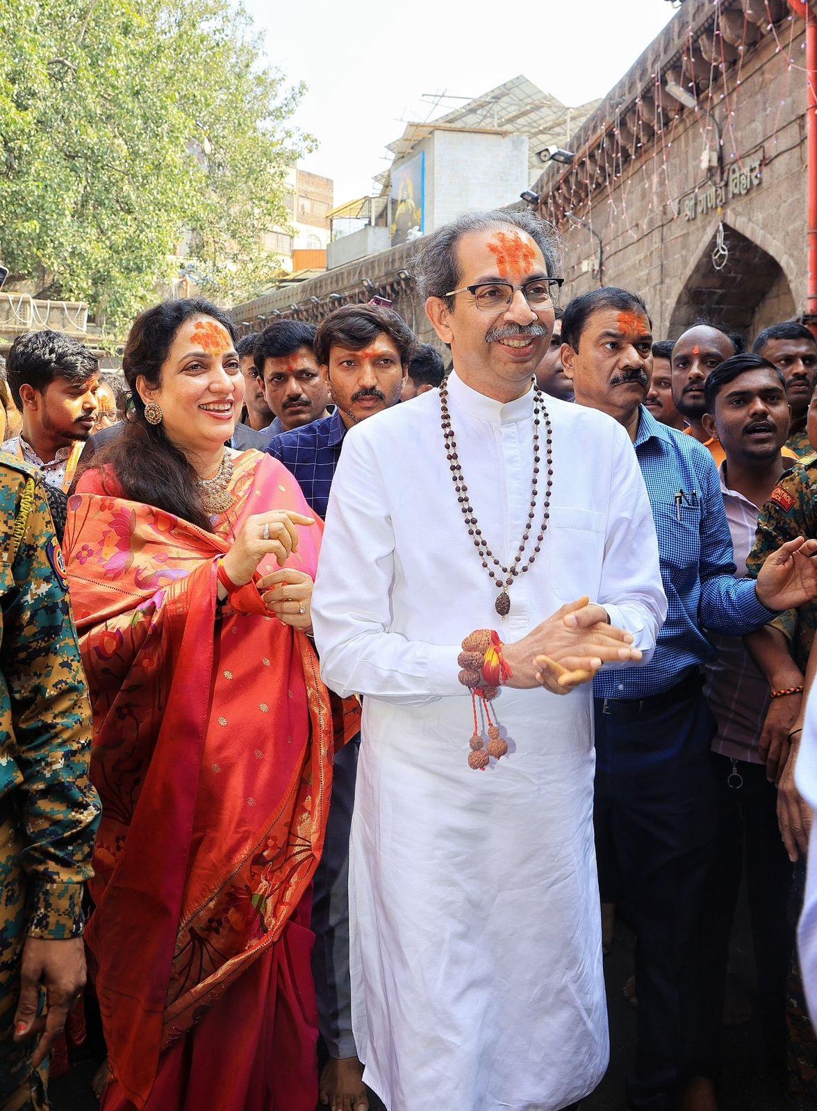 शिवसेना (उद्धव बालासाहेब ठाकरे) को उम्मीद है कि महाविकास अघाड़ी गठबंधन को बहुमत मिलेगा, जिससे वे राज्य में स्थिर और विकासोन्मुखी सरकार का गठन कर सकेंगे.