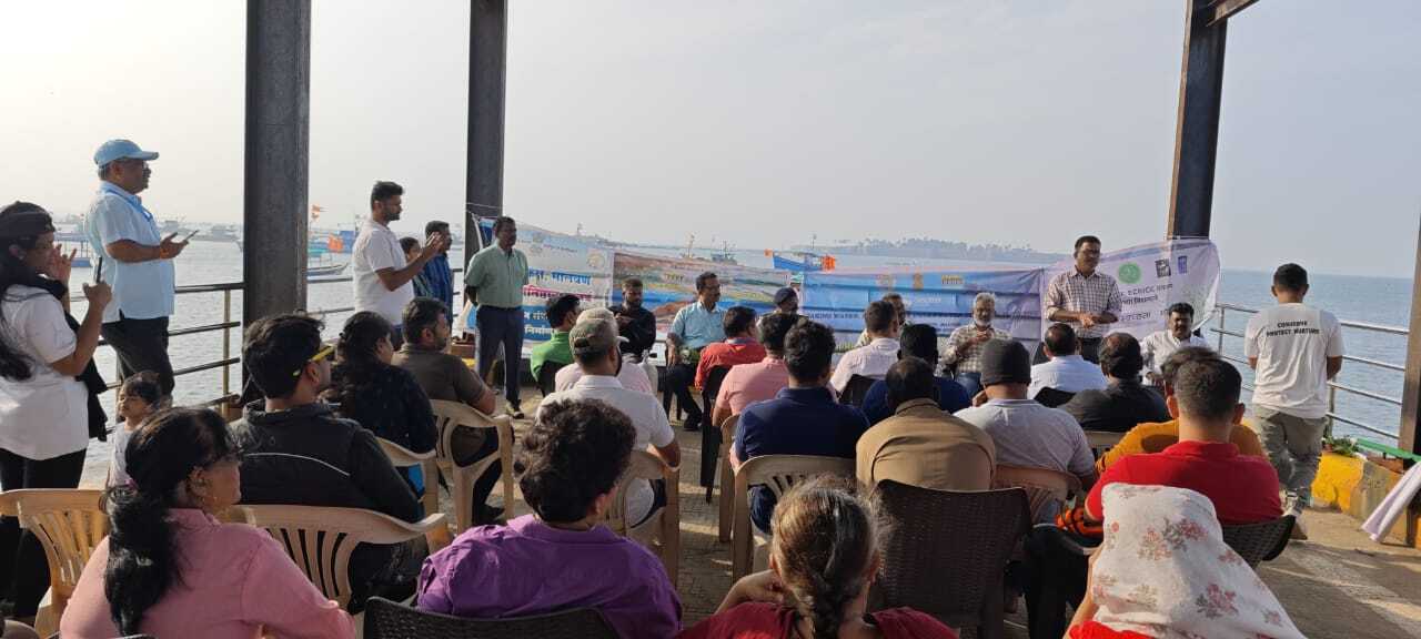 इस अभियान का उद्देश्य कोरल रीफ और समुद्री पारिस्थितिकी तंत्र को साफ और स्वस्थ बनाना है. उन्होंने कहा कि मलबा, खासतौर पर टूटे हुए जाल और गैर-अपघटनीय कचरा, समुद्री जीवों जैसे केकड़े, मछली और कछुए के लिए खतरनाक है. ये मलबा समुद्री जीवों को फंसा देता है और उनके लिए घातक साबित होता है.
