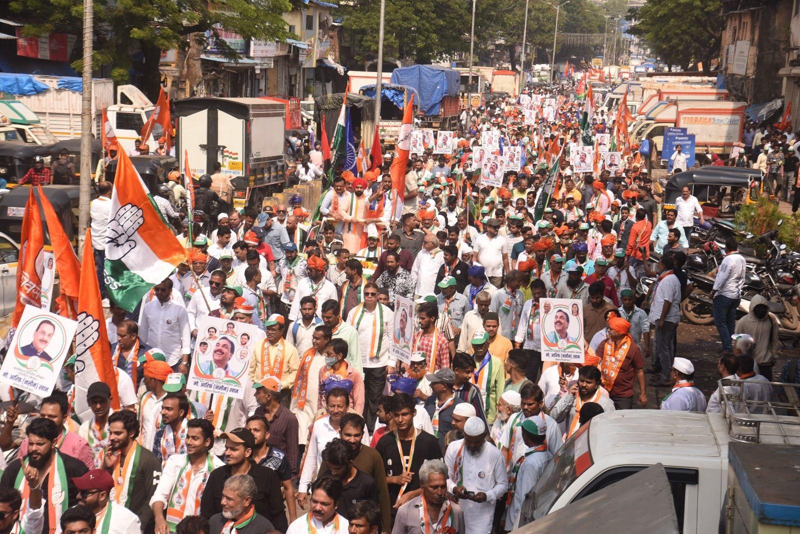 इसके अलावा, राष्ट्रवादी कांग्रेस पार्टी (शरद पवार) के नेता बाबू बटेली, अबू स्वालेहा, रत्नाकर शेट्टी और समाजवादी पार्टी सहित महाविकास अघाड़ी के अन्य घटक दलों के नेता भी रैली में मौजूद थे.