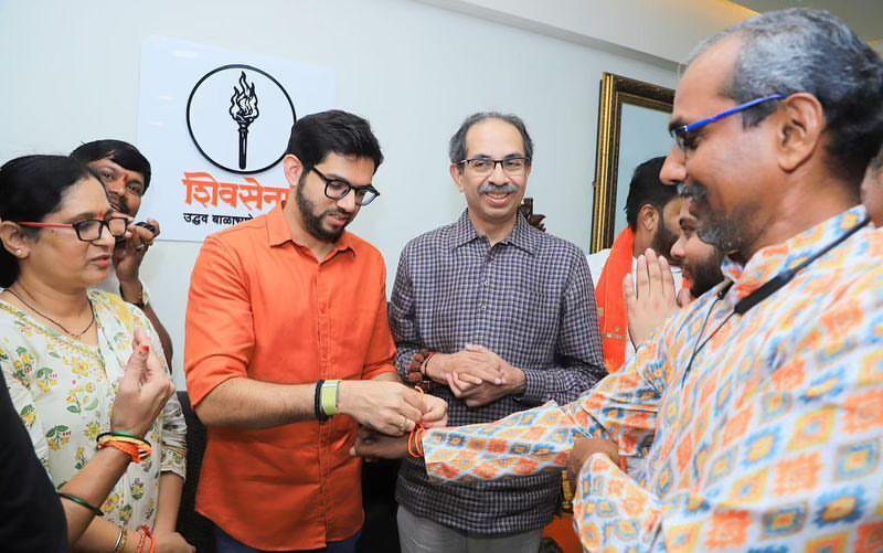इस राजनीतिक घटनाक्रम ने शिंदे गुट की अंदरूनी स्थिति को प्रभावित किया है, खासकर डोंबिवली क्षेत्र में, जो शिंदे गुट का मजबूत गढ़ माना जाता था.