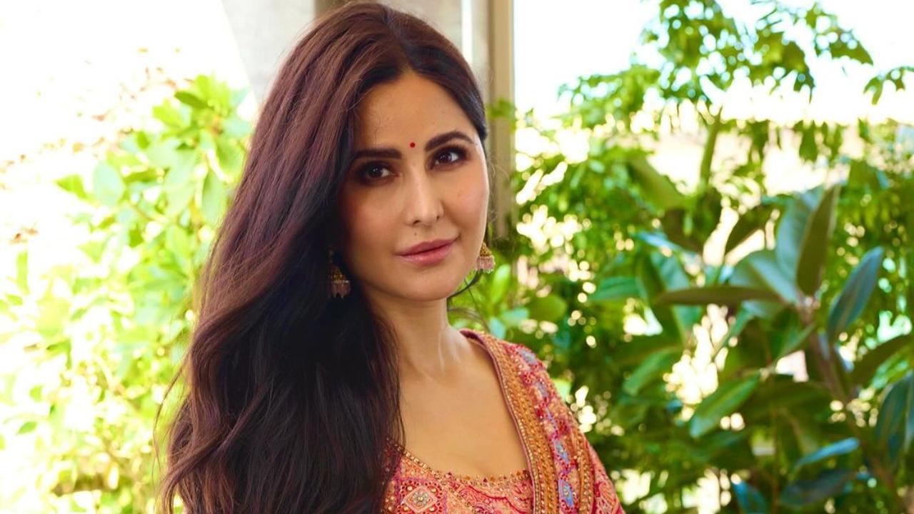 X/Pics, Katrina Kaif