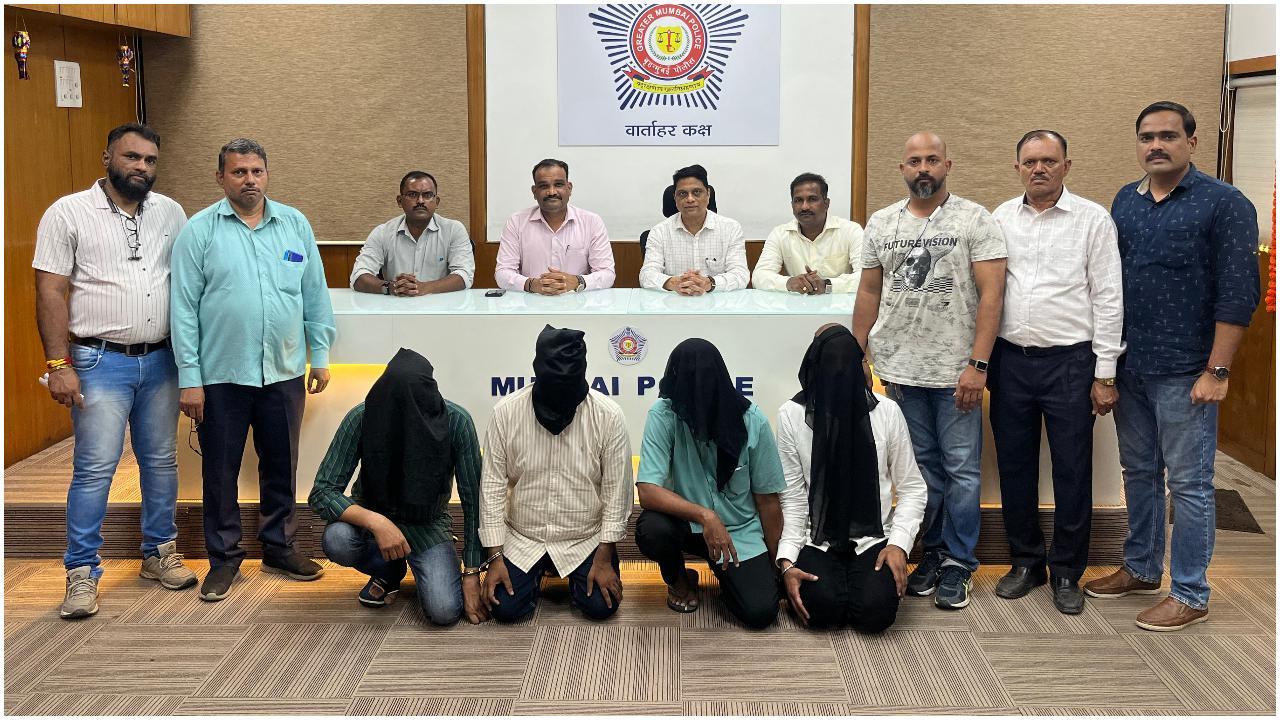 Pic/Mumbai Police