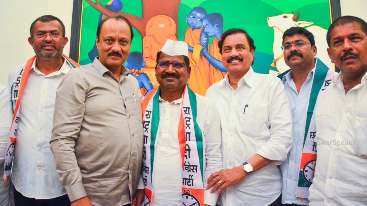 X/Pics, Ajit Pawar