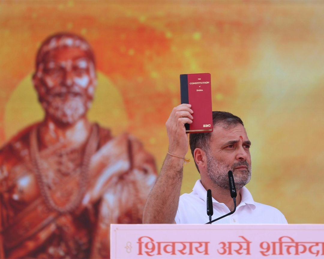 साथ ही, उन्होंने यह भी वादा किया कि उनकी पार्टी आरक्षण की 50 प्रतिशत की सीमा को हटाने के लिए आवश्यक कदम उठाएगी. 