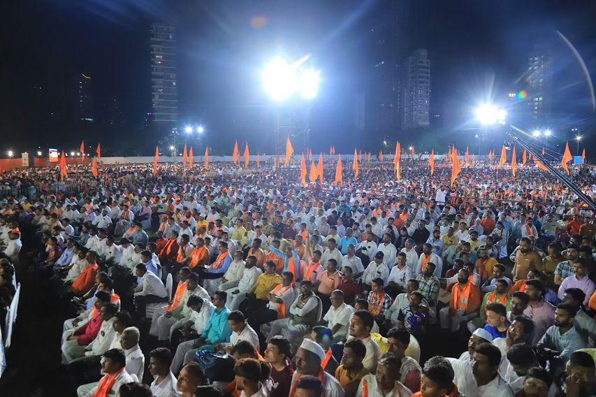 उन्होंने कहा कि बालासाहेब ने भी मुझ पर भरोसा किया क्योंकि उन्होंने मुझे योग्य पाया.