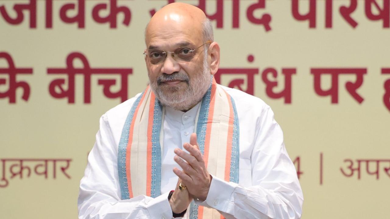 X/Pics, Amit Shah