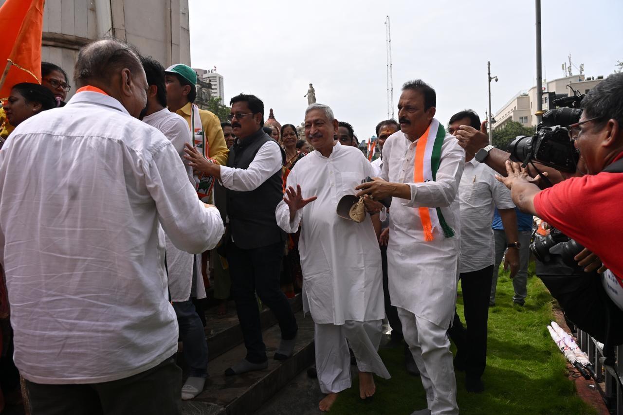 अभी तक की स्थिति को देखते हुए, यह स्पष्ट है कि छत्रपति शिवाजी महाराज की प्रतिमा का गिरना राज्य के राजनीतिक परिदृश्य में एक बड़ा मुद्दा बन चुका है, जिसे लेकर आगे भी संघर्ष की संभावना है.