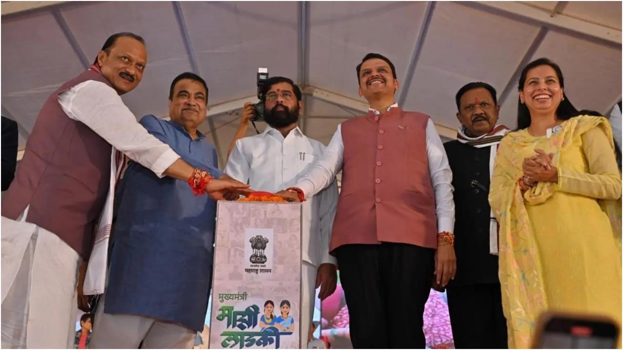 महाराष्ट्र सरकार ने शनिवार को इस योजना का दूसरा चरण शुरू किया. तस्वीर/सीएमओ