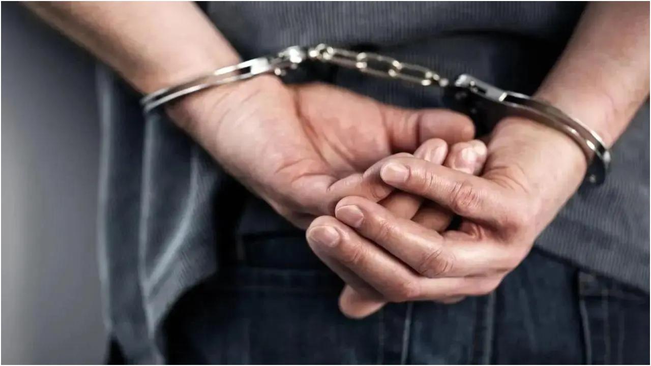 महाराष्ट्र में तीन अवैध अप्रवासियों के खिलाफ मामला दर्ज, एक साल की कठोर कारावास की सजा काटने के बाद उन्हें वापस भेजा जाएगा. फाइल फोटो