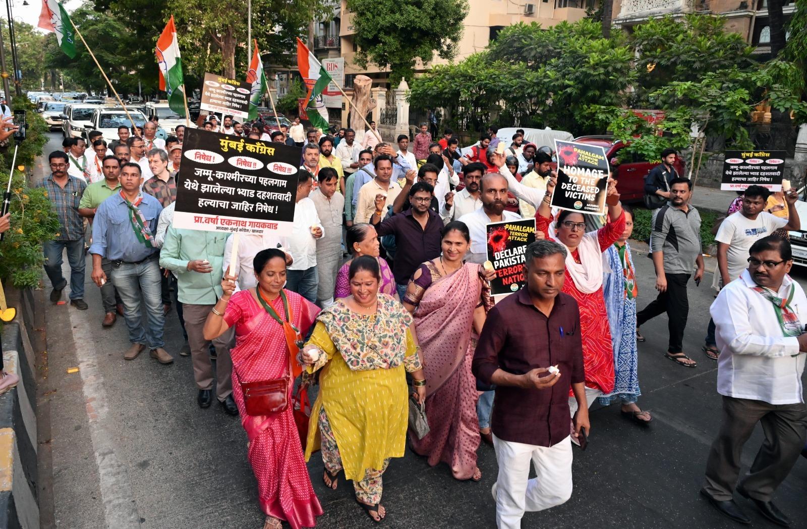 सोशल मीडिया प्लेटफॉर्म एक्स पर पोस्ट करते हुए गायकवाड़ ने लिखा, 