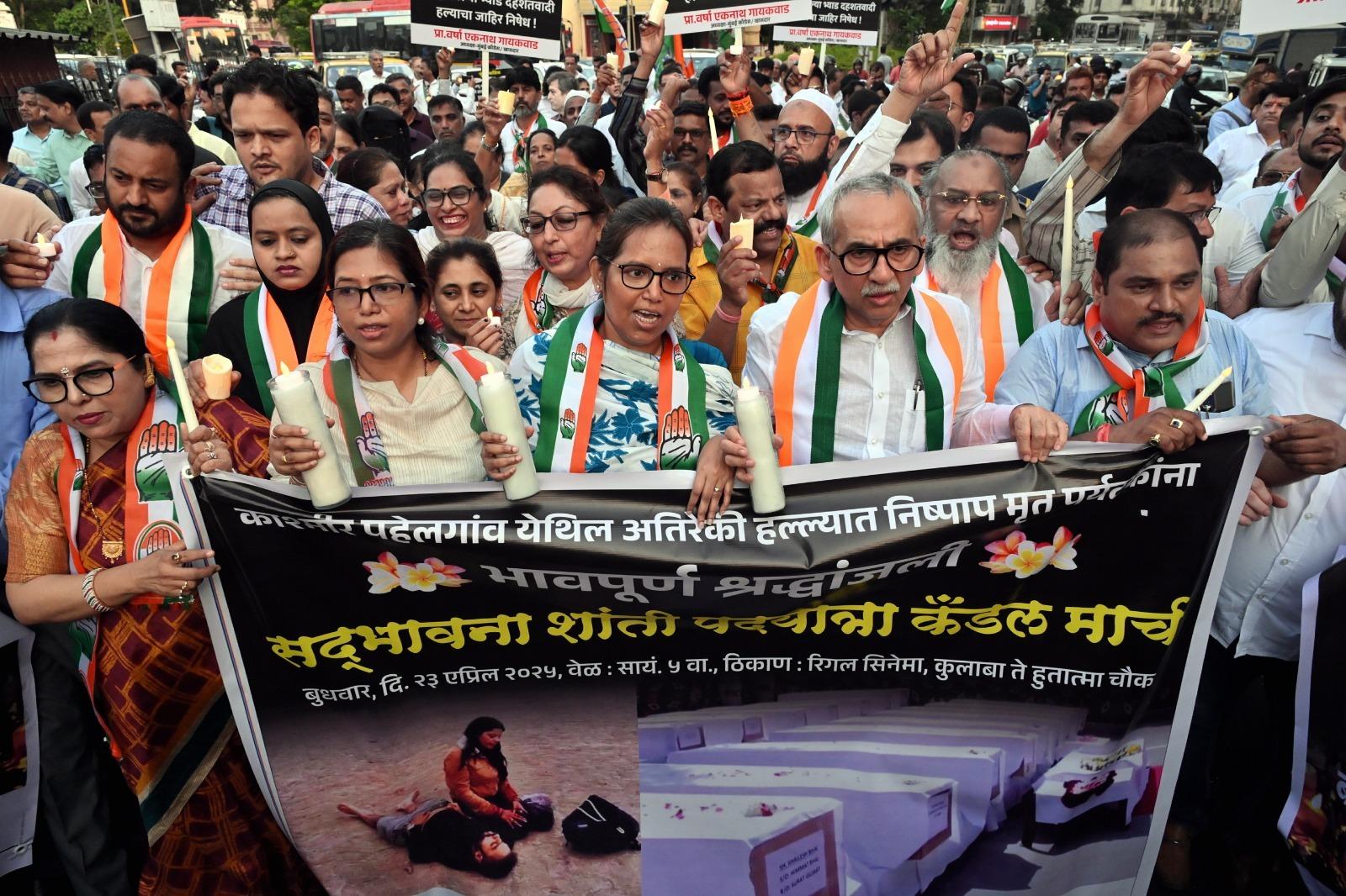 इसके अलावा नेपाल और संयुक्त अरब अमीरात (UAE) के एक-एक नागरिक और दो स्थानीय लोग भी हमले में मारे गए. 20 से अधिक लोग घायल हुए हैं. यह हमला उस समय हुआ जब बड़ी संख्या में पर्यटक घाटी में मौजूद थे. हमले के बाद सुरक्षा बलों ने इलाके को घेर लिया और तलाशी अभियान शुरू कर दिया है.