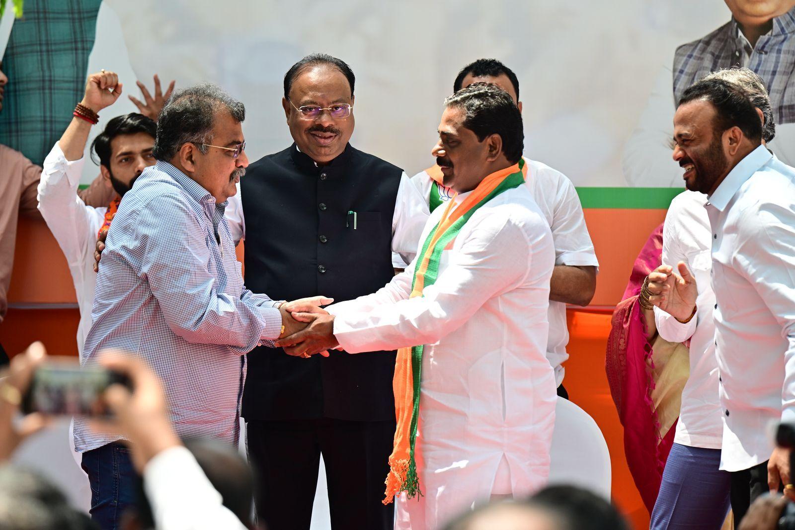 थोपटे का भाजपा में आना पुणे जिले की राजनीति में भाजपा के लिए एक बड़ी ताक़त माना जा रहा है. जानकारों का मानना है कि थोपटे का जनाधार और अनुभव भाजपा को आगामी स्थानीय और विधानसभा चुनावों में मजबूती प्रदान कर सकता है. पार्टी में शामिल होने के बाद उन्होंने कहा कि वे प्रधानमंत्री नरेंद्र मोदी के नेतृत्व में राष्ट्र सेवा के लिए कार्य करेंगे.