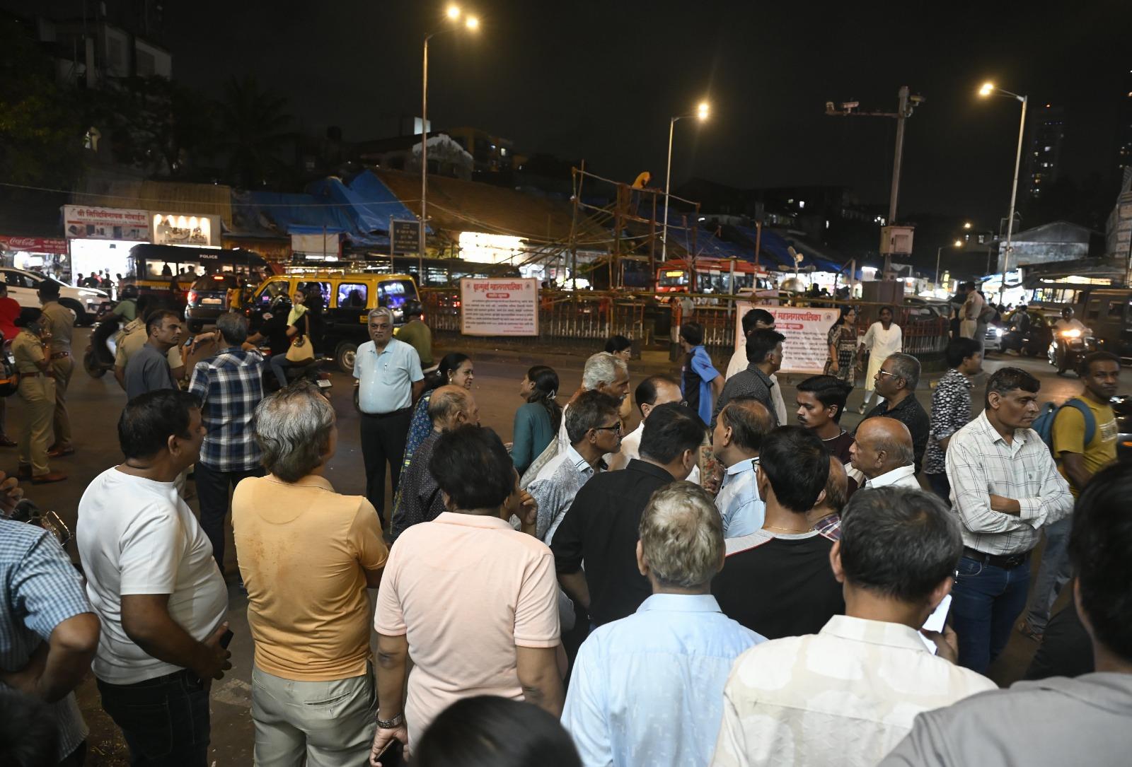 बीएमसी का यह कदम न सिर्फ धार्मिक भावनाओं को ठेस पहुंचाता है, बल्कि एक समुदाय की पहचान और सह-अस्तित्व के मूल्यों पर भी सीधा आघात है.