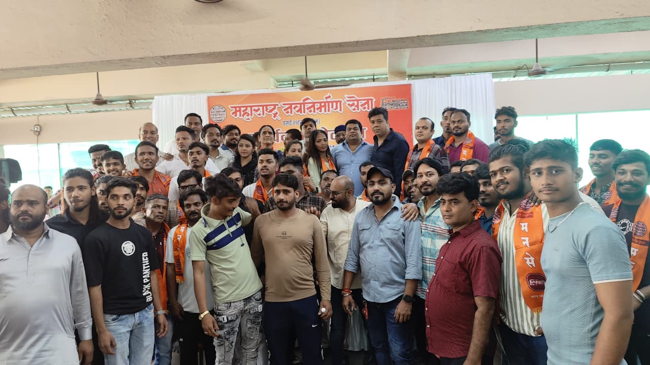 माना जा रहा है कि इस आक्रामक शुरुआत के बाद आगामी नगर निगम चुनाव काफी कड़े और रोमांचक साबित होंगे.