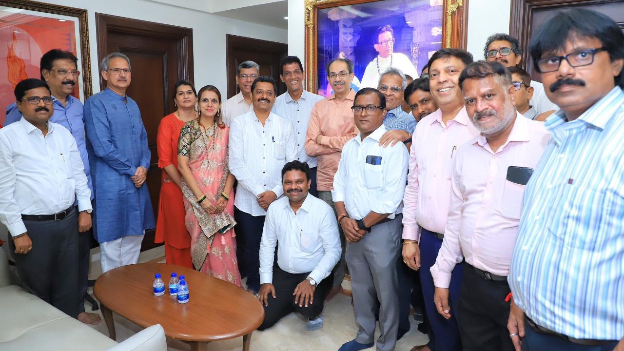 X/Pics, ShivSena - शिवसेना Uddhav Balasaheb Thackeray