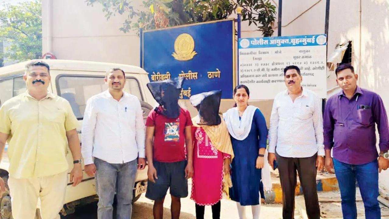बोरीवली पुलिस अधिकारियों के साथ बांग्लादेशी दम्पति