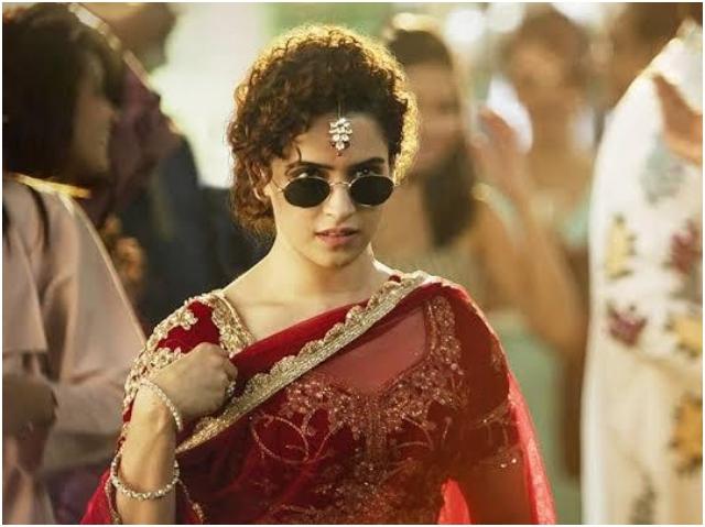 फ़ोटोग्राफ़ (2019)
यह एक मार्मिक इंडी ड्रामा है, जिसे रितेश बत्रा ने निर्देशित किया है, जिसमें सान्या नवाजुद्दीन सिद्दीकी के साथ अभिनय करती हैं. वह एक शर्मीली, मध्यवर्गीय महिला का किरदार निभाती हैं, जिसे एक स्ट्रीट फोटोग्राफर के साथ अप्रत्याशित संबंध बनाती है. फिल्म प्यार, पहचान और मानवीय संबंध के विषयों को खूबसूरती से पेश करती है.