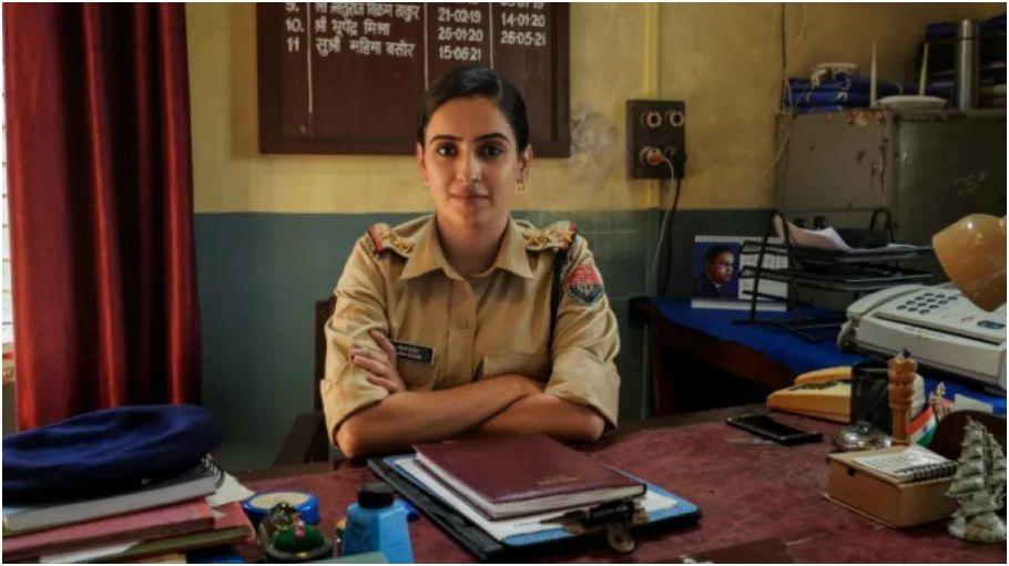 कटहल 
एक सामाजिक संदेश के साथ एक व्यंग्यात्मक कॉमेडी, जिसमें सान्या मल्होत्रा एक दृढ़ नायिका के रूप में नजर आती हैं, जो एक अजीब मामले की जांच करती हैं, जिसमें कटहल गायब हो जाते हैं. वह हास्य, साहस और ईमानदारी का बेहतरीन मिश्रण पेश करती हैं, जो इस फिल्म को देखने के लिए अनिवार्य बनाता है.