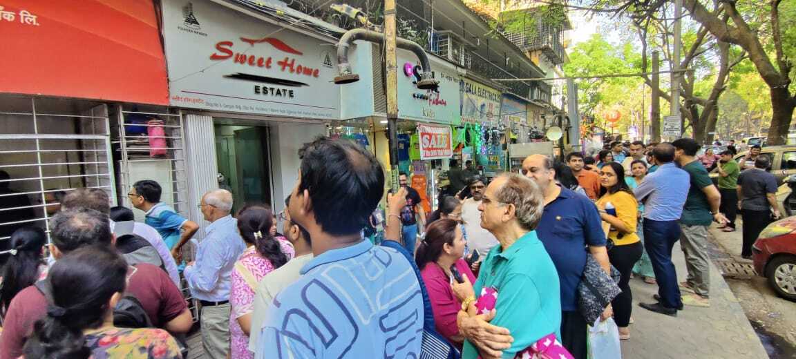 आरबीआई ने कहा है कि बैंक की वित्तीय स्थिति की समीक्षा की जा रही है, और यदि आवश्यक सुधार किए जाते हैं तो प्रतिबंधों पर पुनर्विचार किया जा सकता है. 