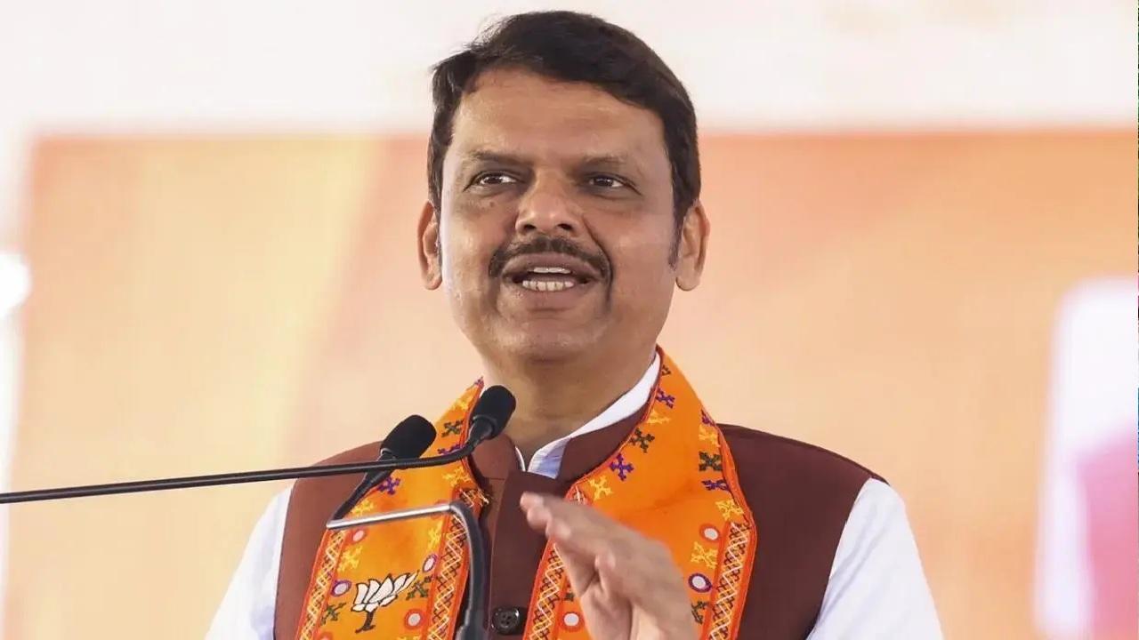 X/Pics, Devendra Fadnavis