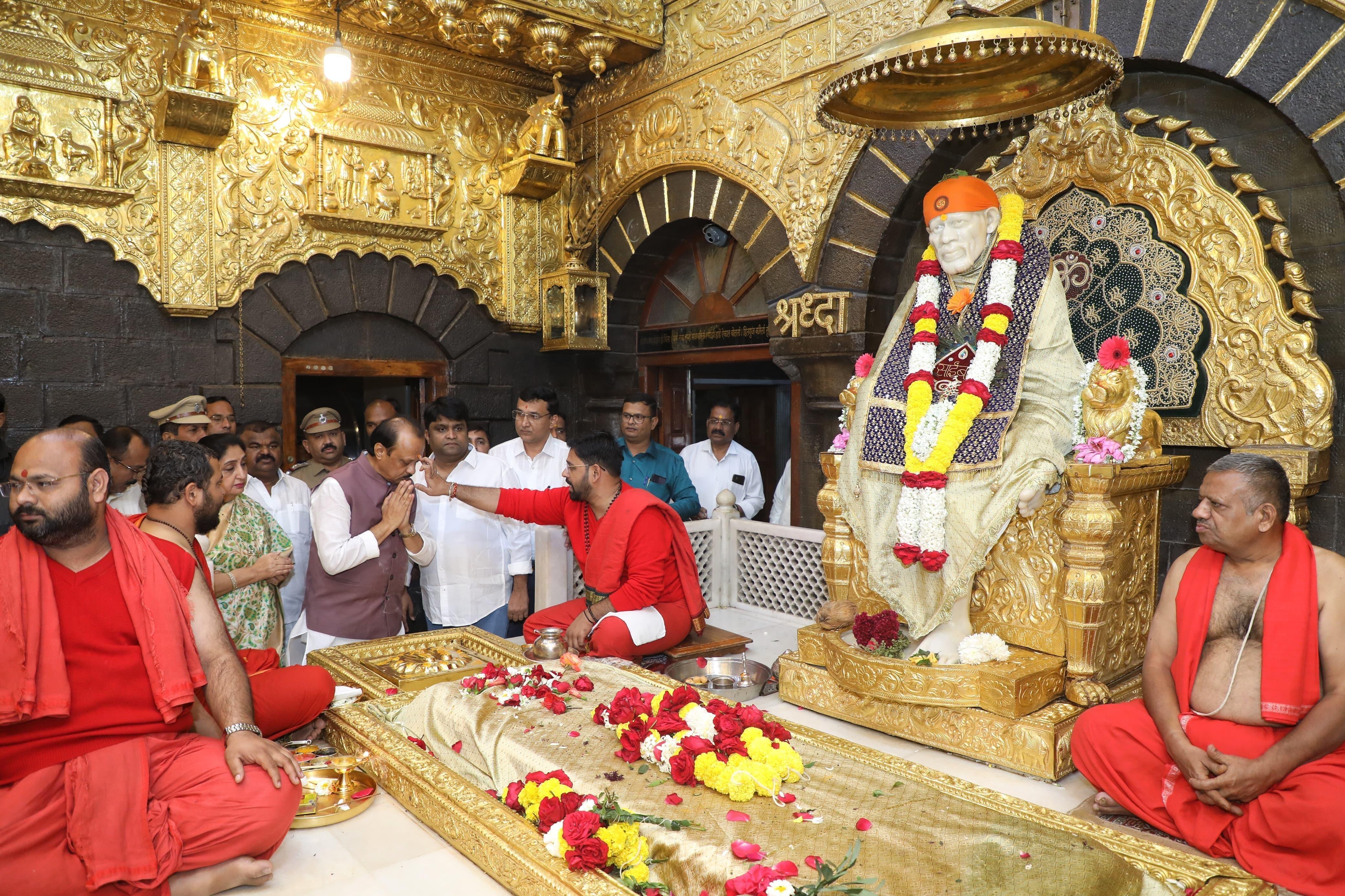 अजित पवार का `नवसंकल्प मंथन शिविर` एक अहम कदम है, जो पार्टी की आगामी दिशा को तय करेगा. शिविर से निकलने वाले फैसले और रोडमैप आने वाले दिनों में महाराष्ट्र की राजनीति पर गहरा असर डाल सकते हैं.