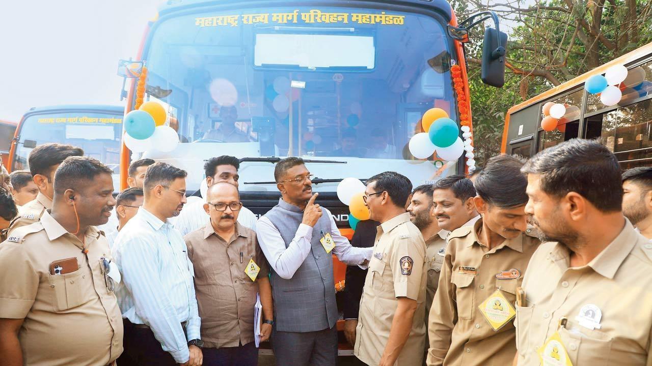 Pics/Rajendra B. Aklekar