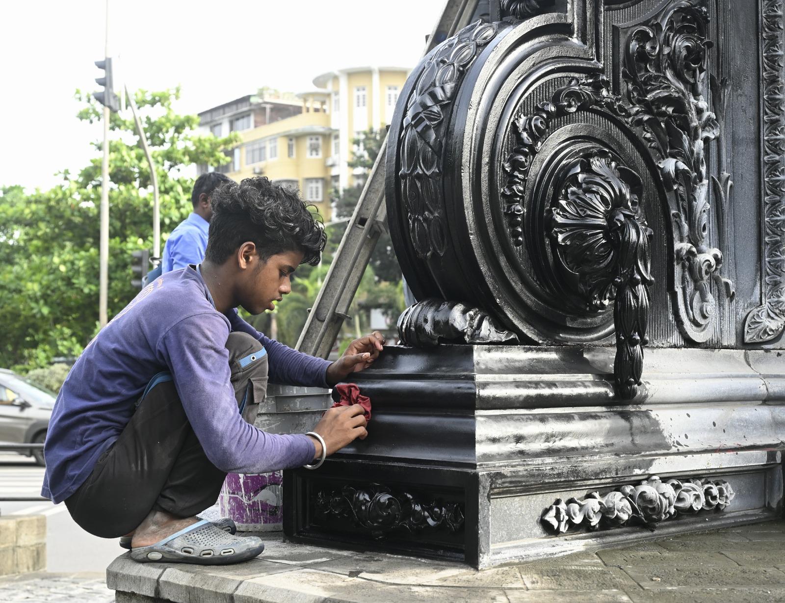 यह मुंबई की औपनिवेशिक विरासत का महत्वपूर्ण हिस्सा है और वर्षों से स्थानीय संस्कृति, स्थापत्य और इतिहास की पहचान बना हुआ है.