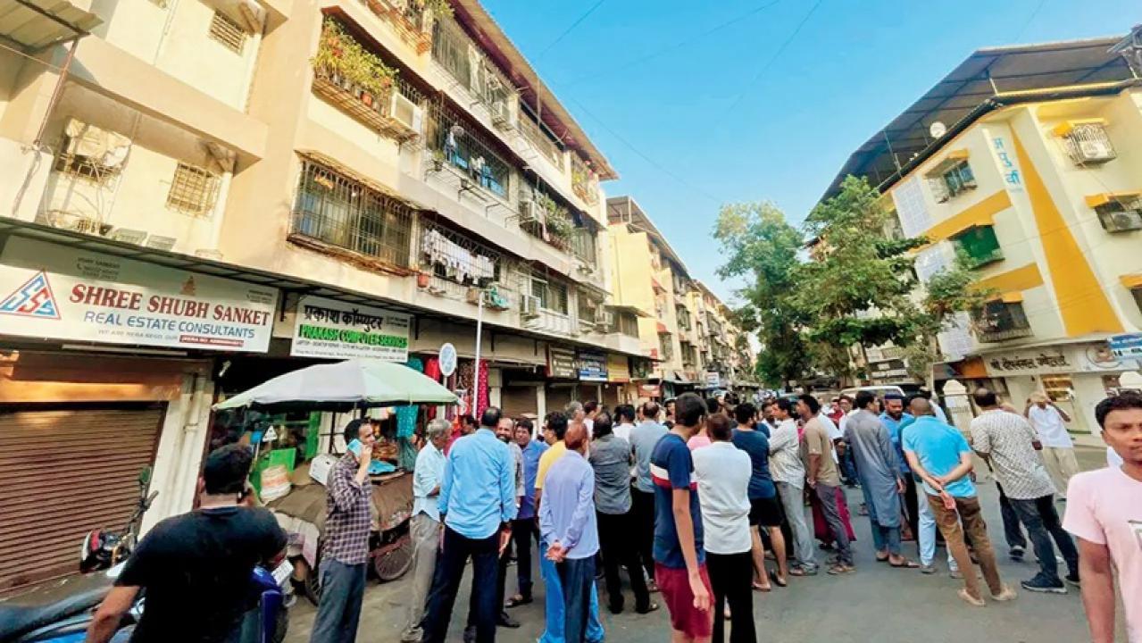 Iवसई पश्चिम में 250 परिवारों को रेलवे द्वारा बेदखली नोटिस