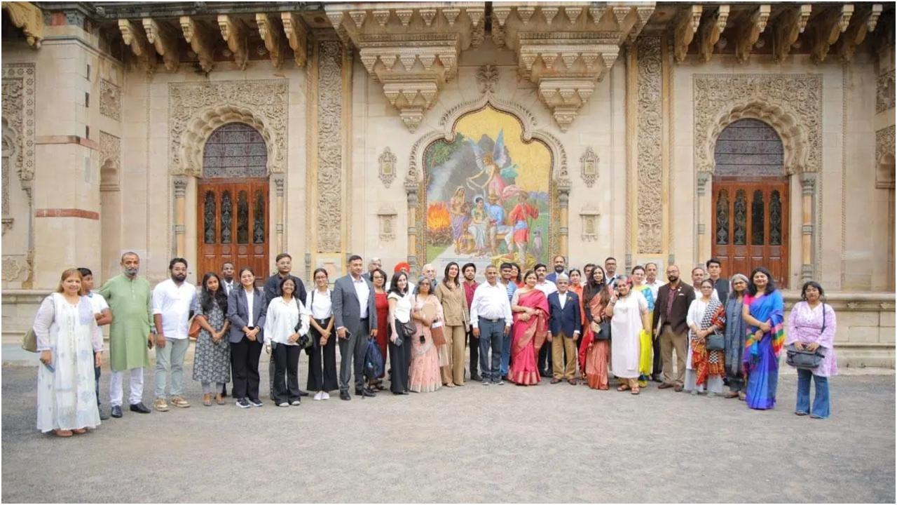 14वें अंतर्राष्ट्रीय विरासत पर्यटन सम्मेलन के प्रतिभागी