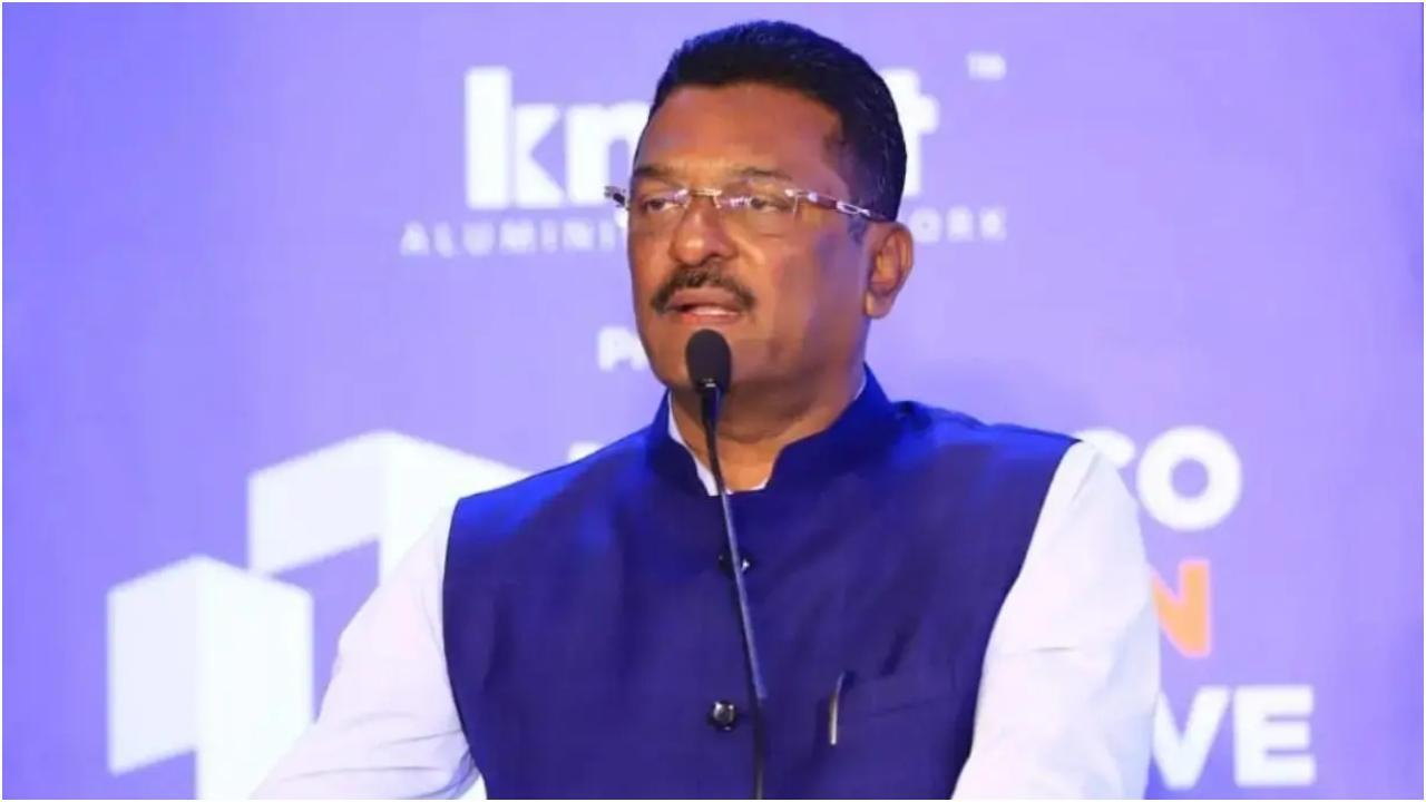 महाराष्ट्र के परिवहन मंत्री प्रताप सरनाईक. फाइल फोटो