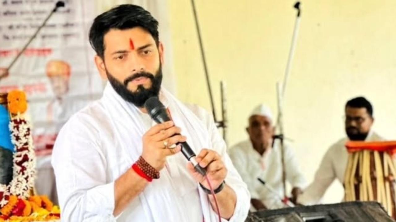 Instagram Photos / Vikram Babanrao Pachpute