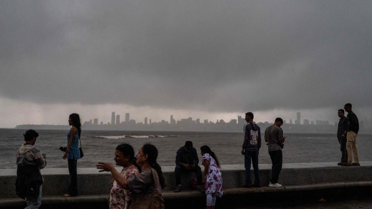Iमुंबई मौसम अपडेट: आज छाए रहेंगे बादल, रुक-रुक कर होगी मध्यम बारिश