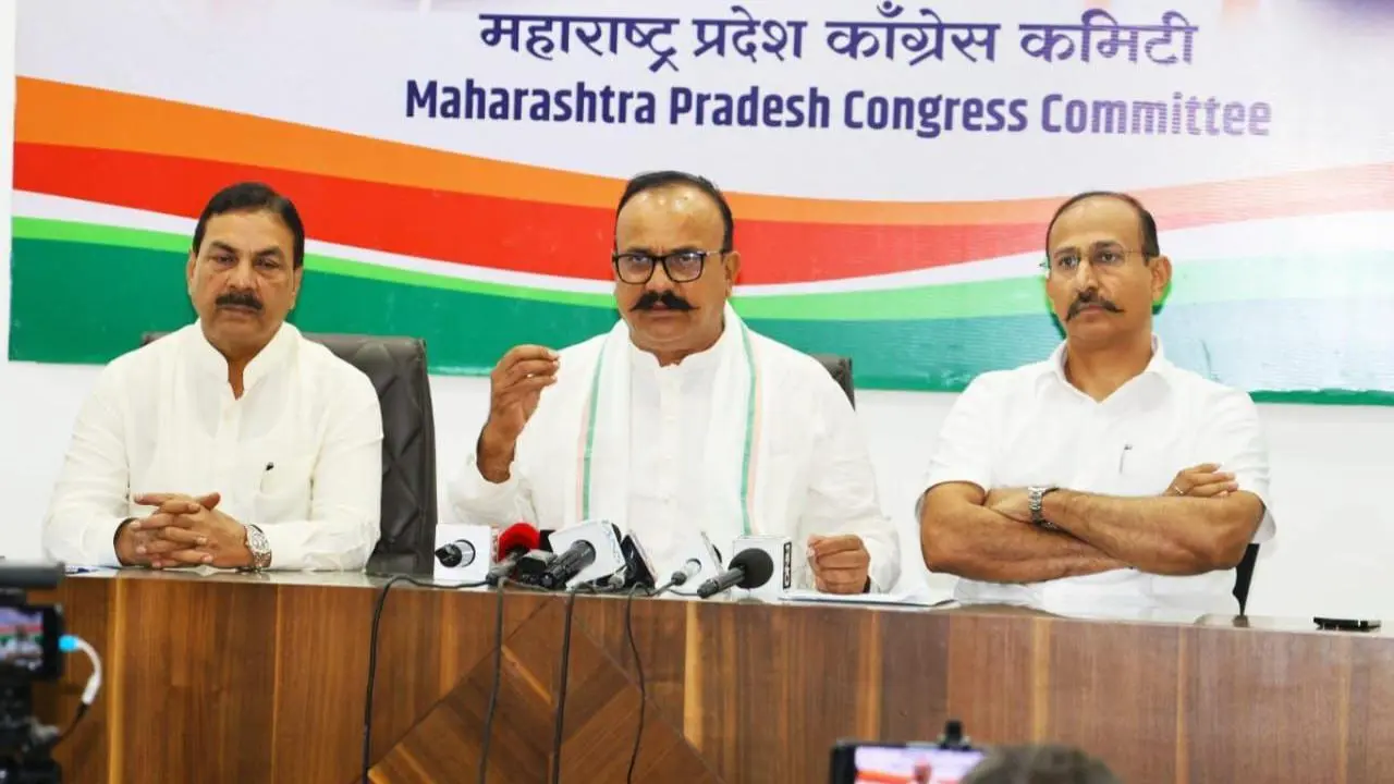 Iमदर डेयरी की जमीन अडानी को देने का निर्णय रद्द किया जाए: हर्षवर्धन सपकाल