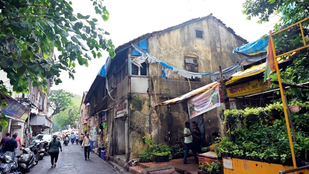 I96 असुरक्षित इमारतों के लिए म्हाडा ने घोषित किया मासिक किराया, असमंजस में लोग