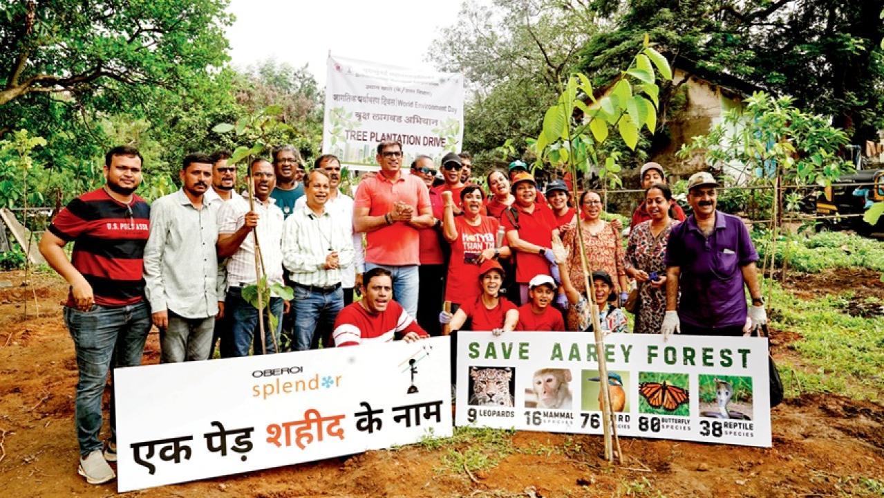 IJVLR निवासियों ने आरे में लगाए 1,000 पेड़, शहीदों को दी श्रद्धांजलि