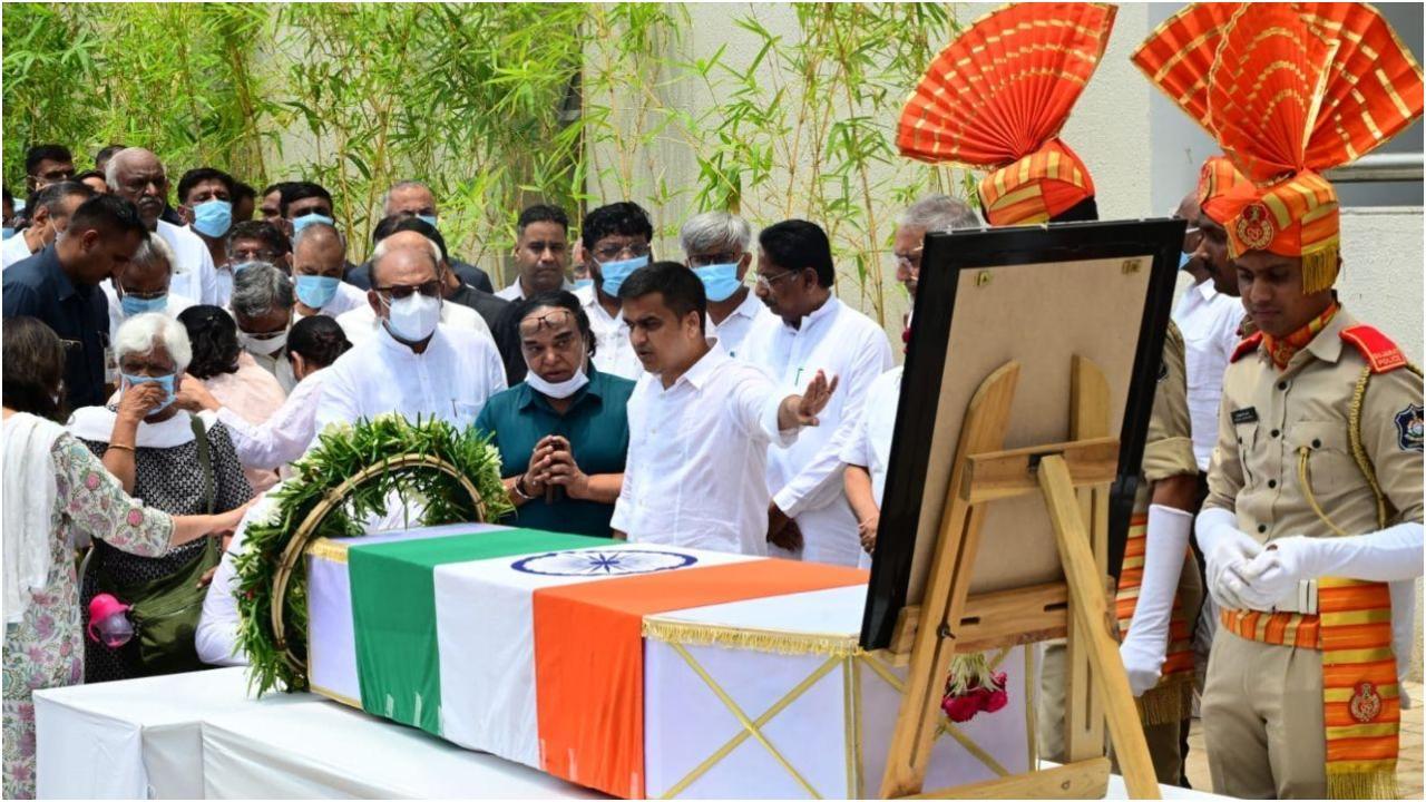 चित्र/निमेश दवे