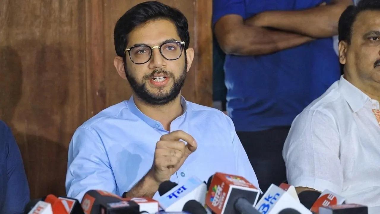 X/Pics, Aaditya Thackeray