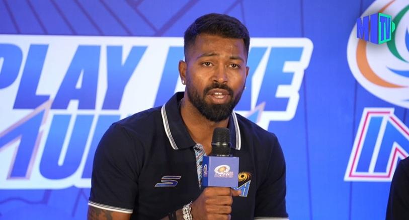 बुमराह की अनुपस्थिति को लेकर जयवर्धने ने स्पष्ट किया कि उनकी कमी टीम के लिए महसूस की जाती है, लेकिन टीम अन्य खिलाड़ियों से उनके स्थान की भरपाई करने की उम्मीद कर रही है.