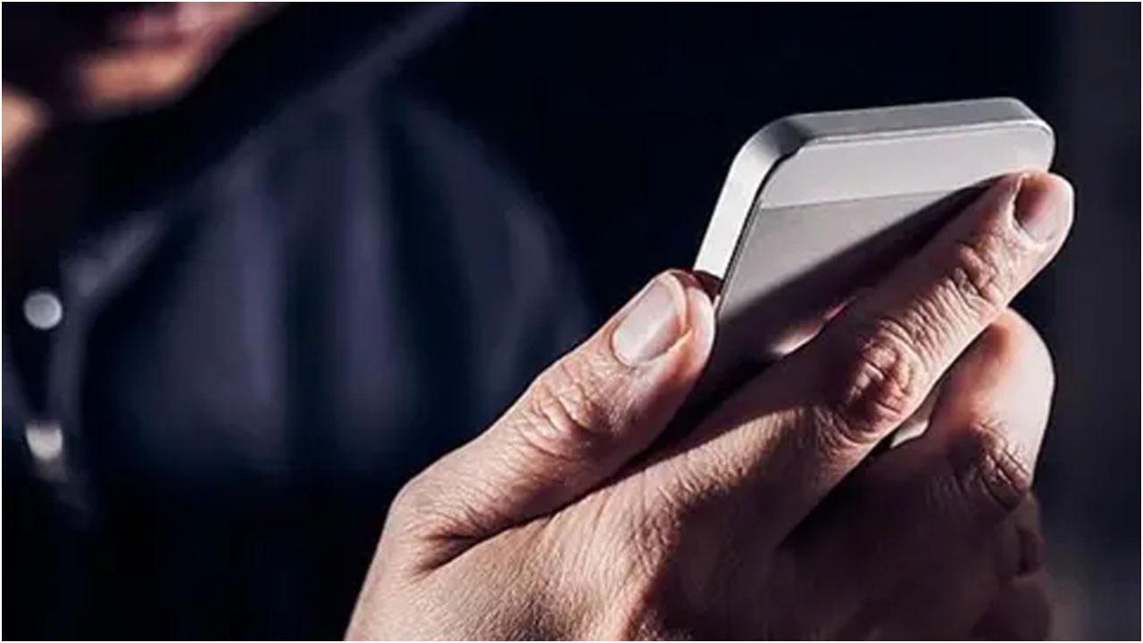 Iदामाद के सुसाइड का लाइव प्रसारण देखती रही सास, मां और बेटी दोनों गिरफ्तार