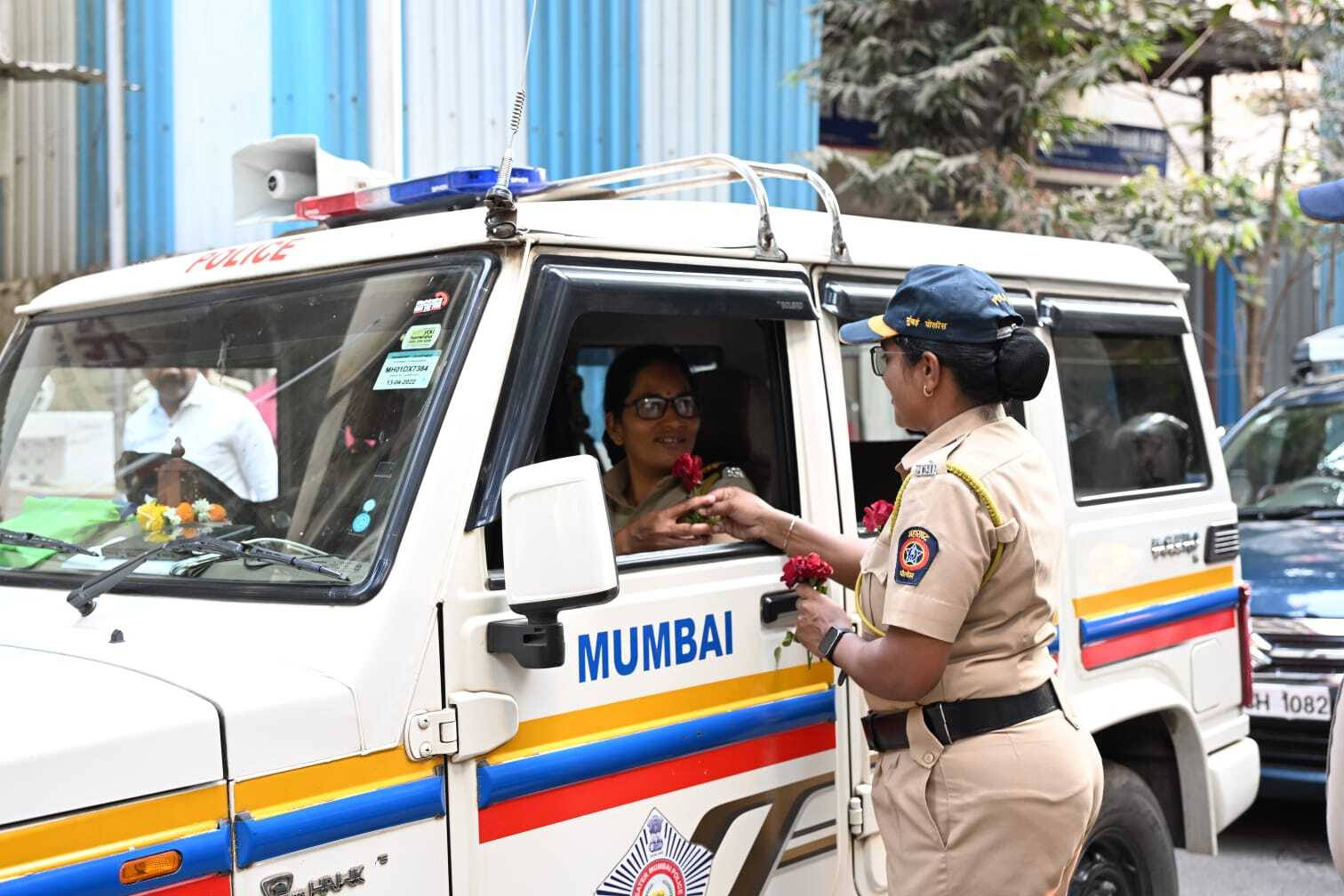 महिला कर्मियों की इस पहल से यह स्पष्ट है कि महिला सशक्तिकरण केवल एक दिन का आयोजन नहीं है, बल्कि यह एक निरंतर चलने वाली प्रक्रिया है, 