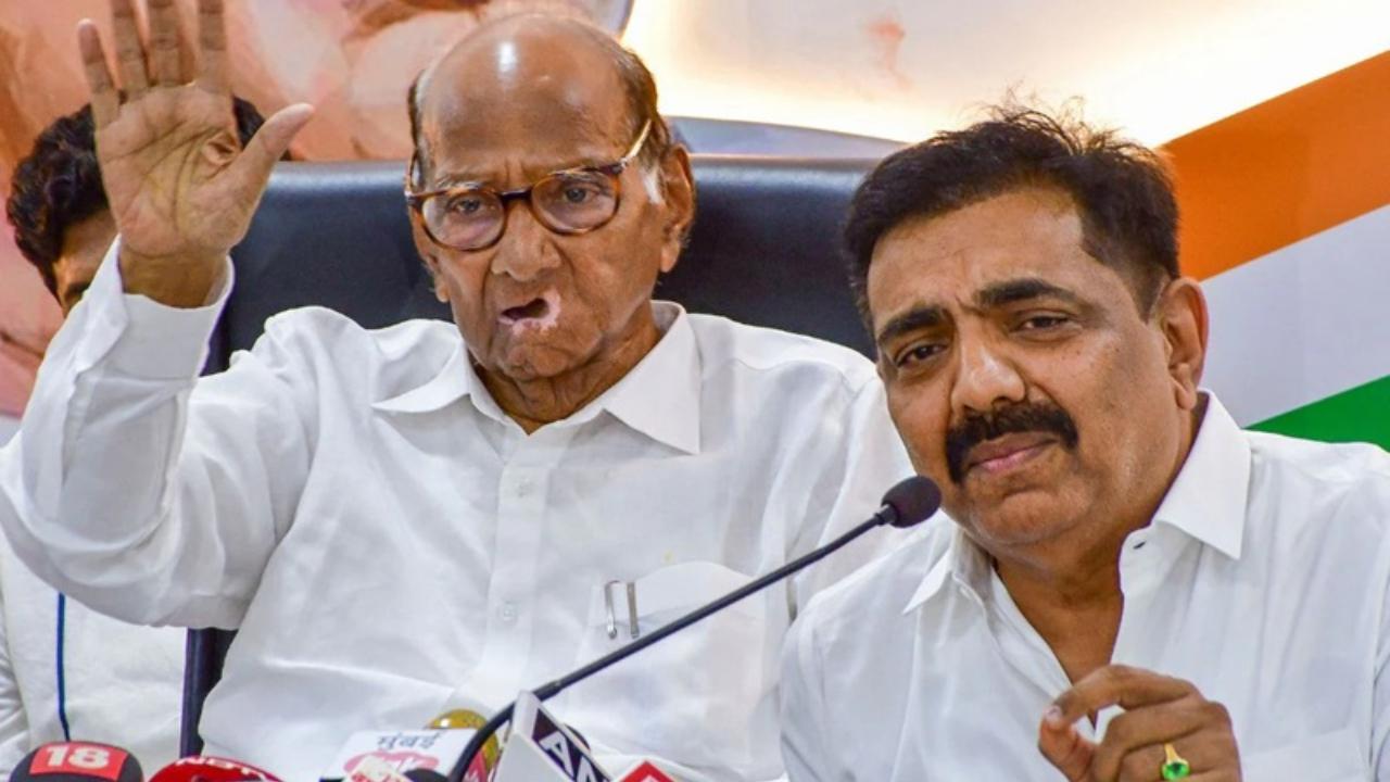 अजीत पवार खेमे की ताकत लगातार बढ़ रही है, जिससे भाजपा-शिवसेना गठबंधन को फायदा होने की संभावना है.