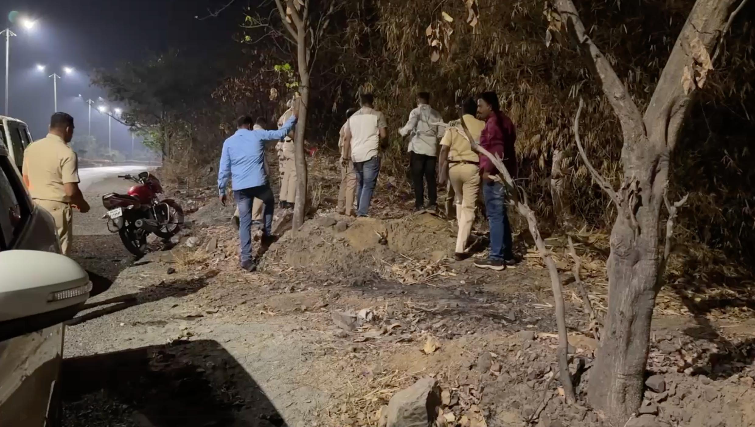यह मामला मुंबई के आसपास बढ़ते अपराधों और संगठित हत्याओं की गंभीरता को दर्शाता है. पुलिस इस निर्मम हत्याकांड की तह तक जाने की कोशिश कर रही है. सवाल यही है कि आखिर यह हत्या किसने और क्यों की? और महिला का बाकी शरीर कहां है? इस खौफनाक राज से पर्दा उठने में कितना समय लगेगा, यह आने वाले दिनों में साफ होगा.